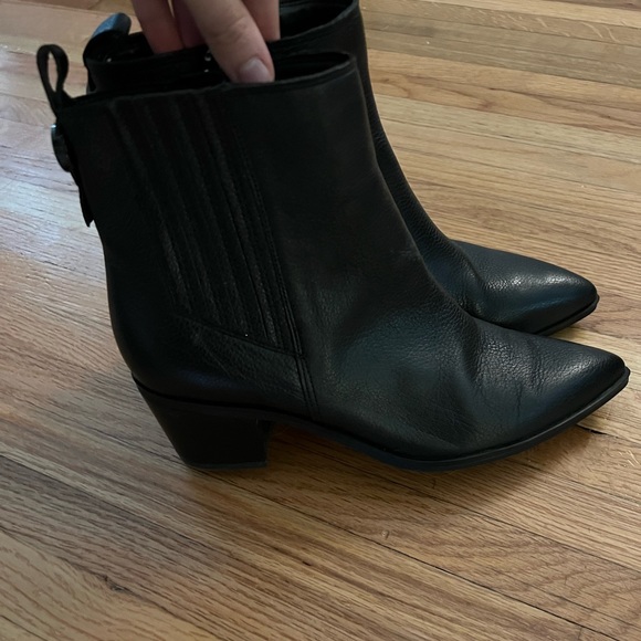 Franco sarto saber booties size 8 - Picture 2 of 6